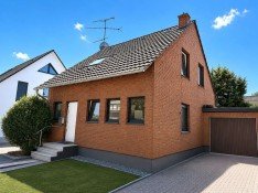 Hauptbild Saniertes Einfamilienhaus in Willich-Schiefbahn